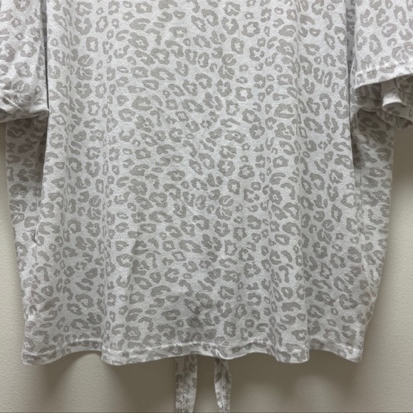 Made in Italy | Animal Print Blouse Dolman Sleeve Tie Waist White/Gray X… - Picture 9 of 14